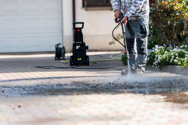 Why Choose Our Certified Pressure Washing Experts for Your Project Needs in Mangum, OK?