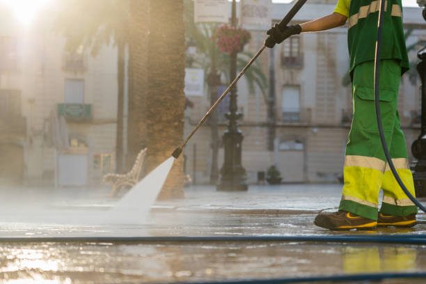 Best Deck Pressure Washing  in Mangum, OK